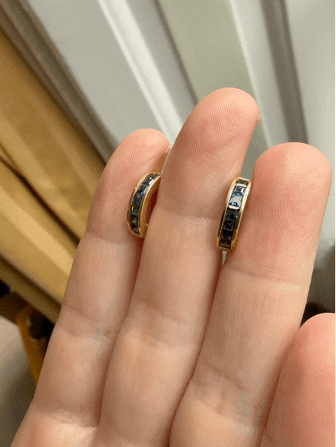 18ct Sapphire Huggie Earrings