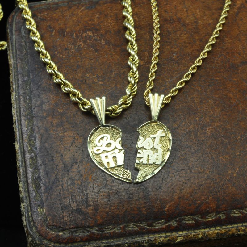 9ct Gold 'Best Friend' Friendship Pendant