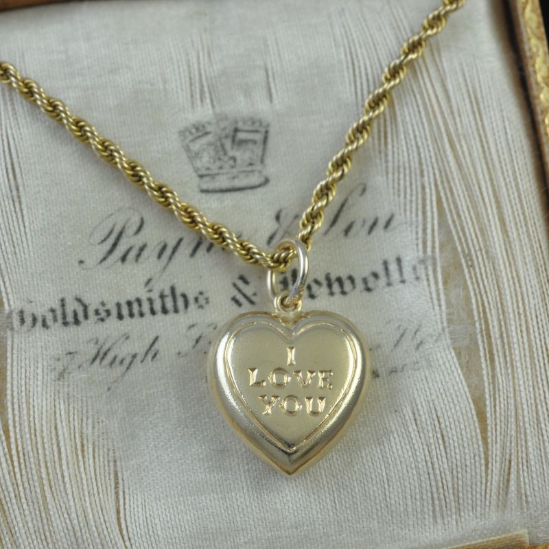 9ct Gold ‘I Love you’ Heart Pendant