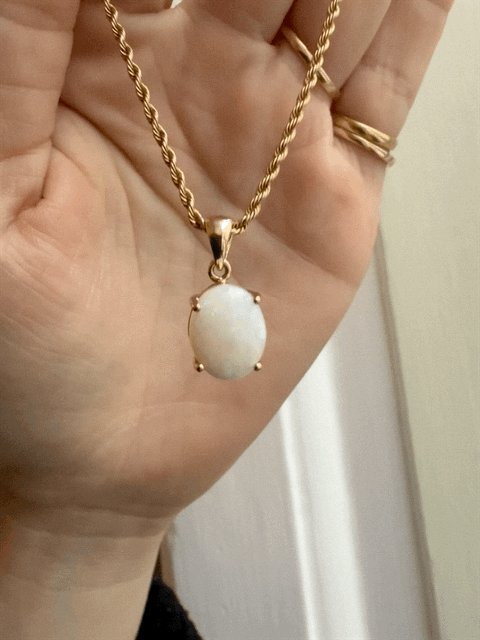 9ct Opal Pendant