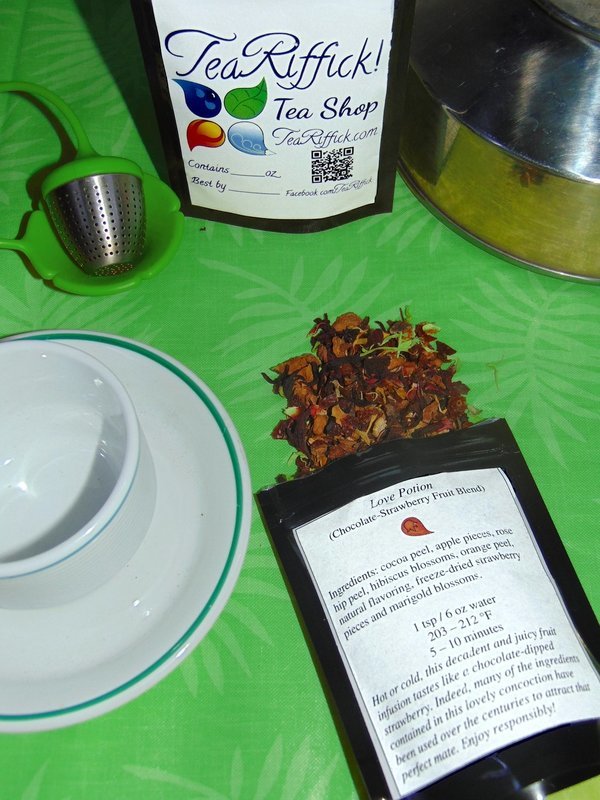 Love Potion (Chocolate Strawberry Fruit Tisane - EU Organic)