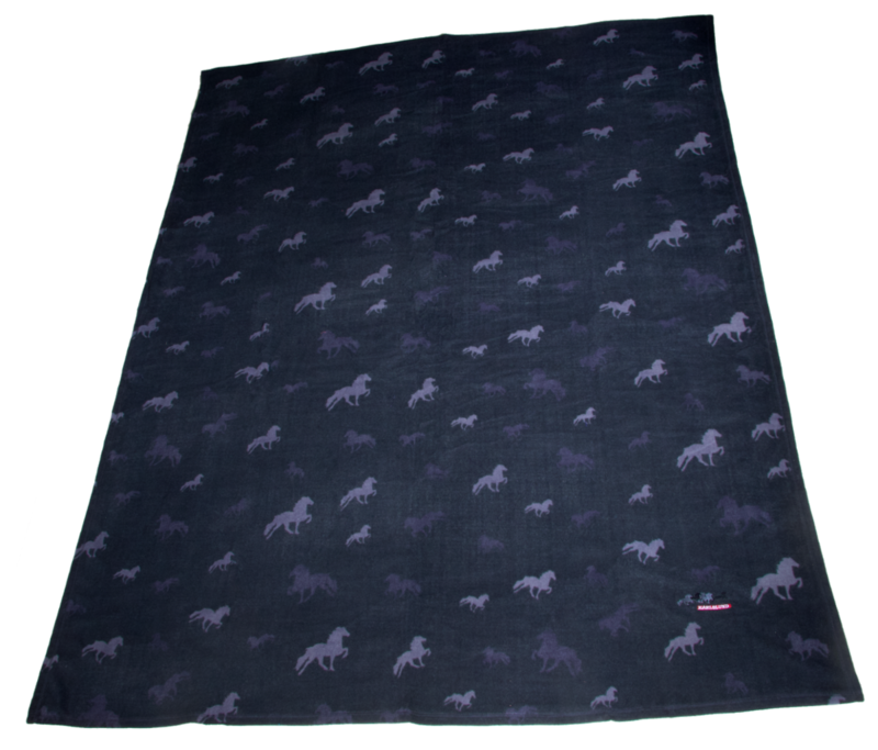 Karlslund Fleece Blanket w/Horses
