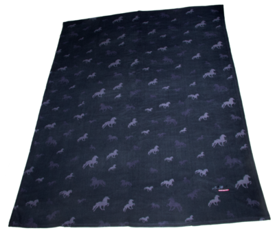Karlslund Fleece Blanket w/Horses