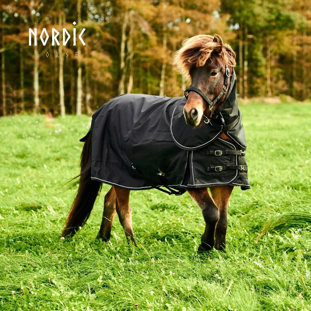 Nordic Horse Neck for Winter Rug
