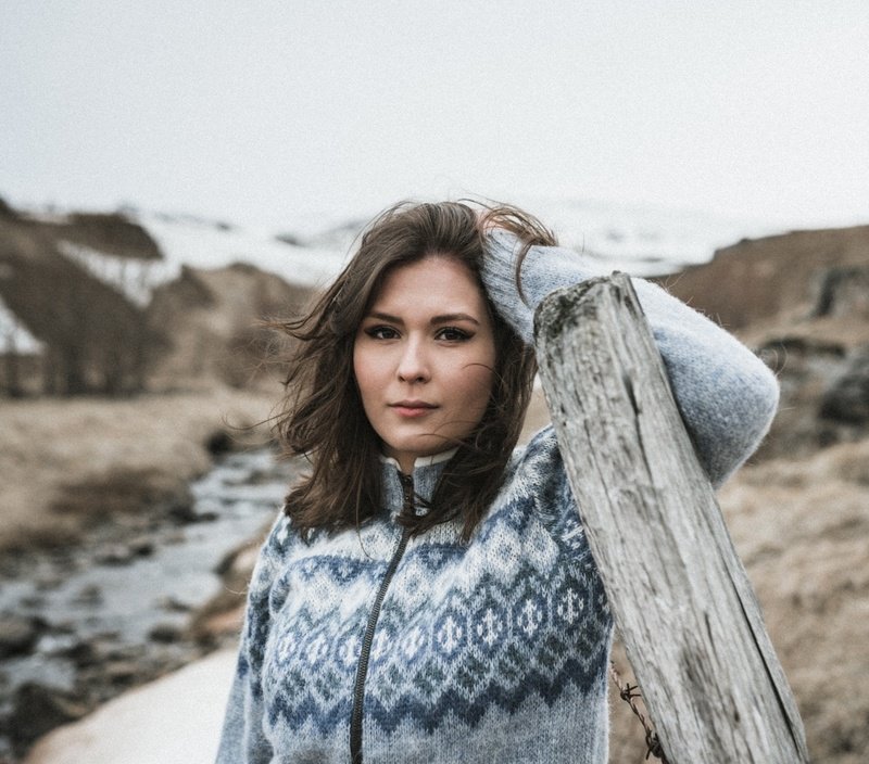 Kidka - ÞING Woman's Wool Cardigan (blue)