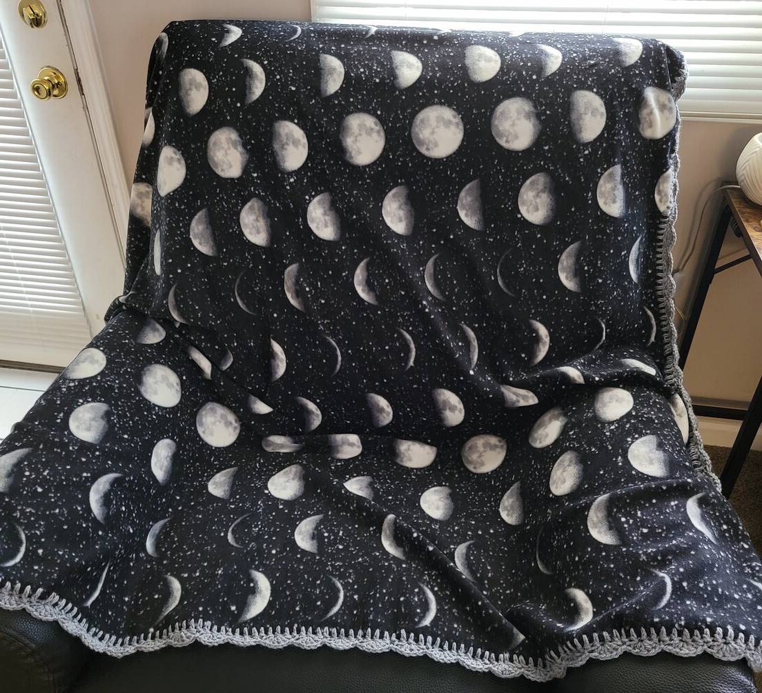 Moon Phase Blanket