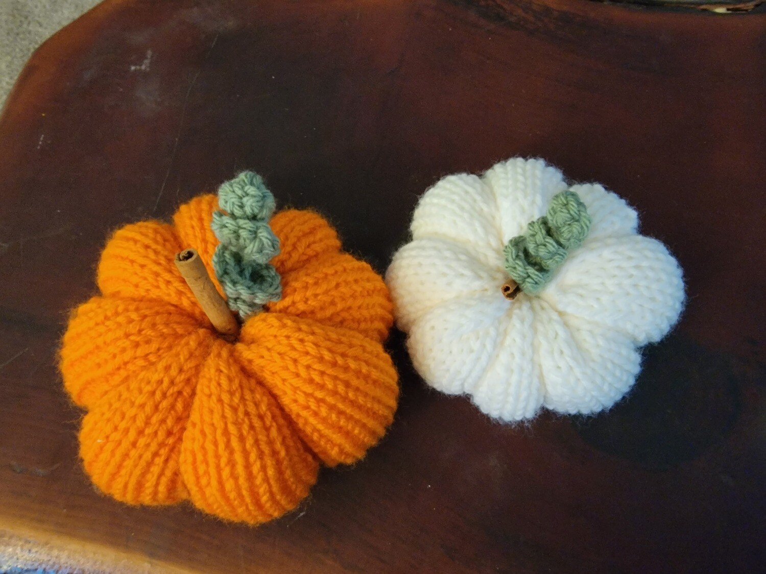 Mini Pumpkins - Set of 2