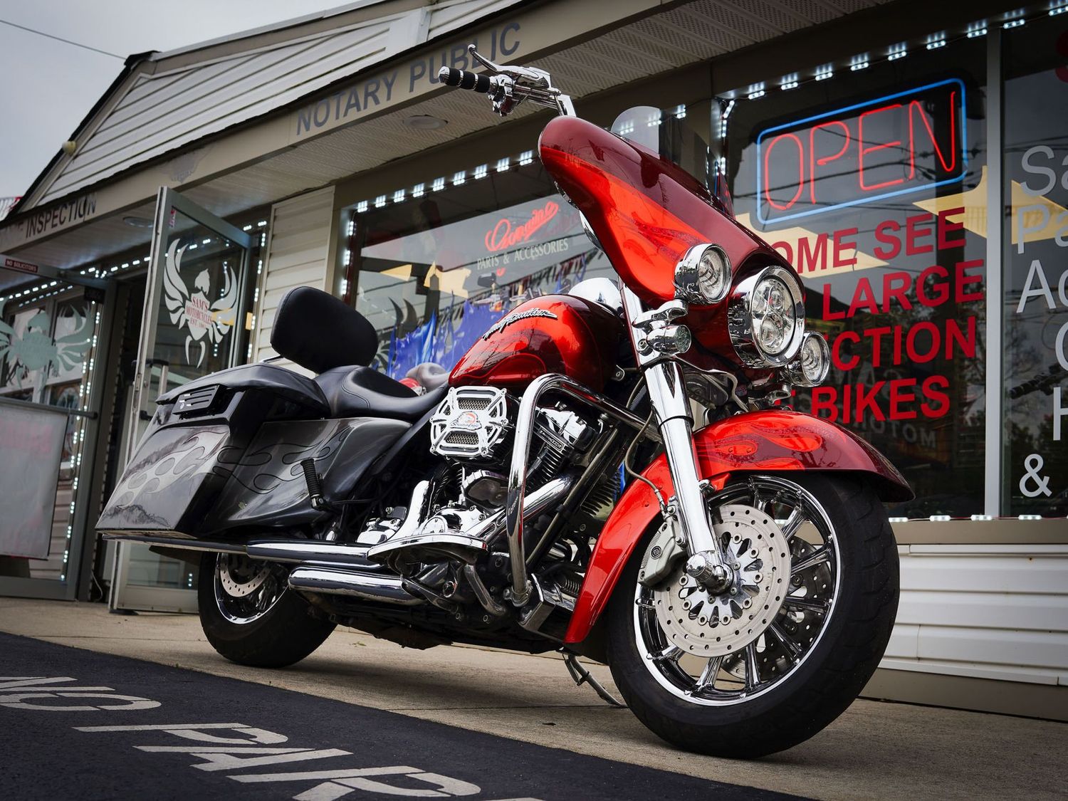 2010 HARLEY DAVIDSON ULTRA CLASSIC SCREAMIN' EAGLE