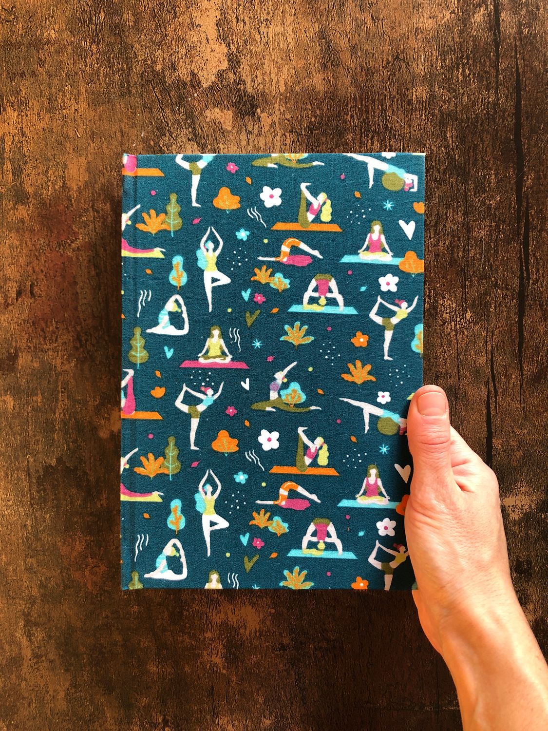 Carnet " Au fil des moi.s "