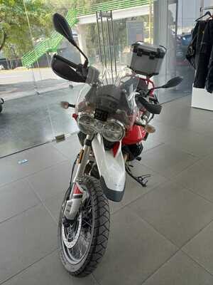 MOTO GUZZI V85TT ADVT 2020