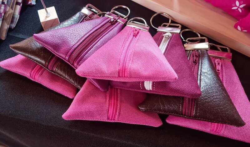 Small zipper coin purse key fob