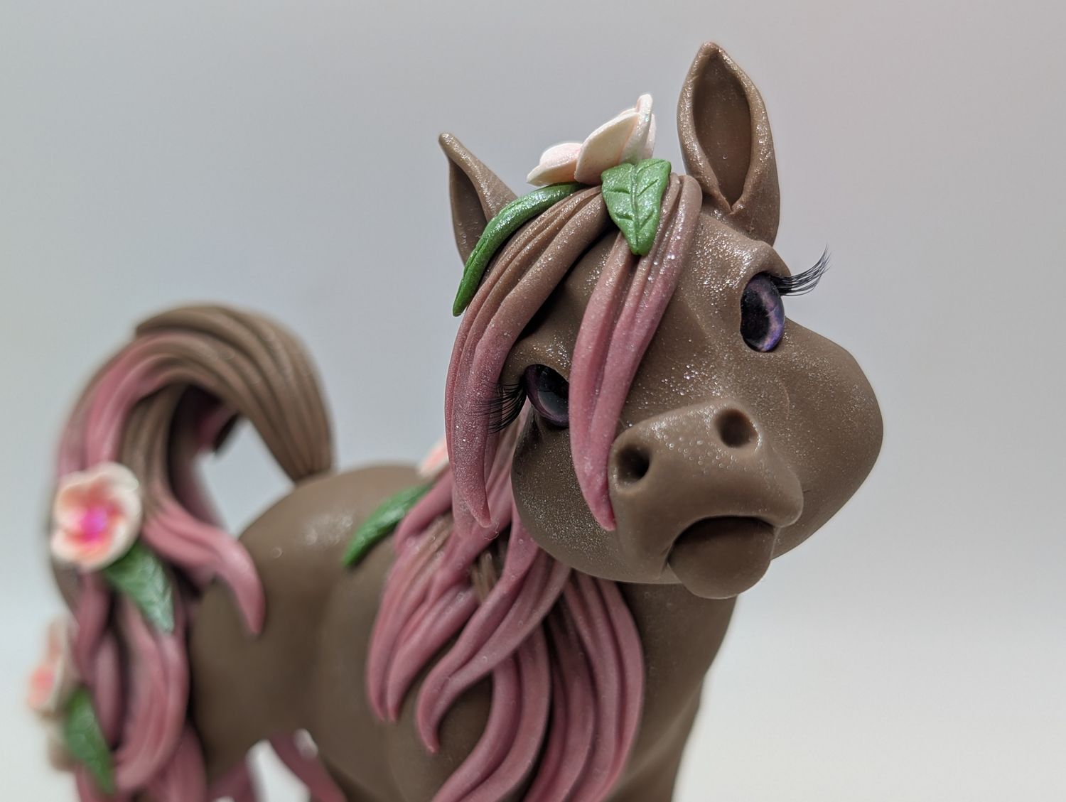 Brown-Pink Chunky Pony with Flowers