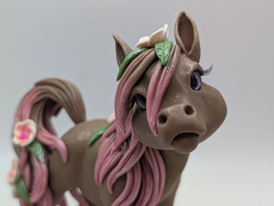 Brown-Pink Chunky Pony with Flowers