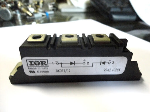 IRKD71-04  MODULO DOPPIO DIODO 80A 400V