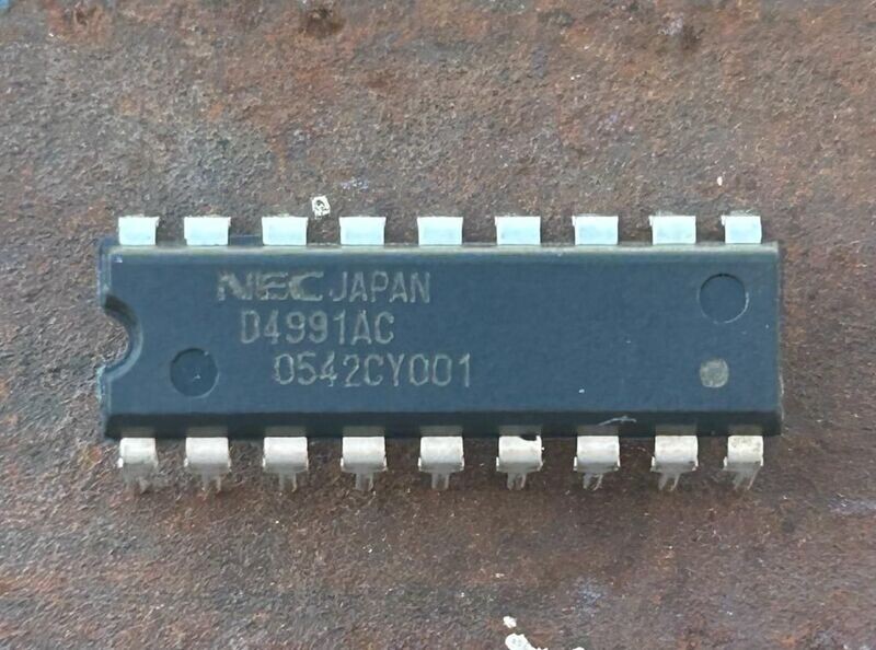 UPD4991ACX  I.C.
DIP-18