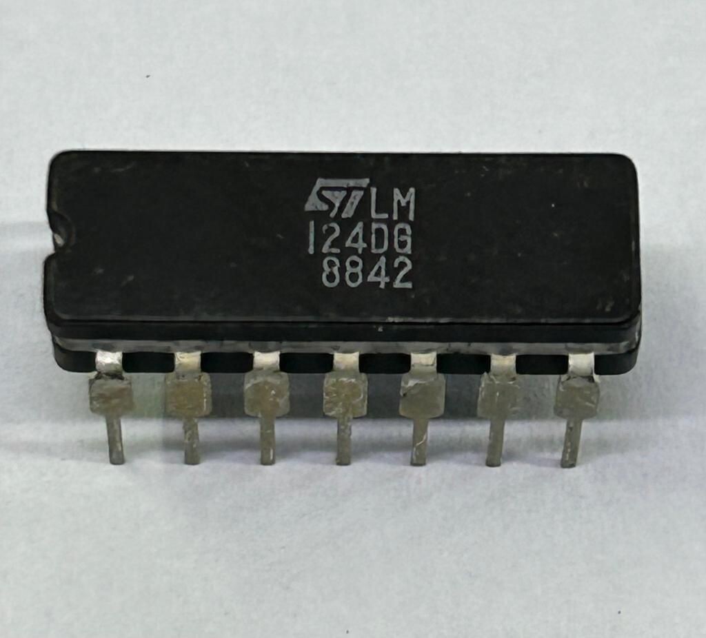 LM124DG  I.C.
DIP-14