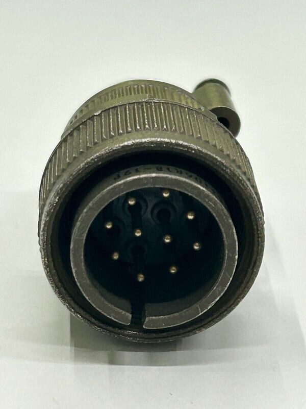AMPHENOL INDUSTRIAL MS3106A18-19P
CONNETTORE MIL CIRCOLARE PLUG, 18-19, CABLE