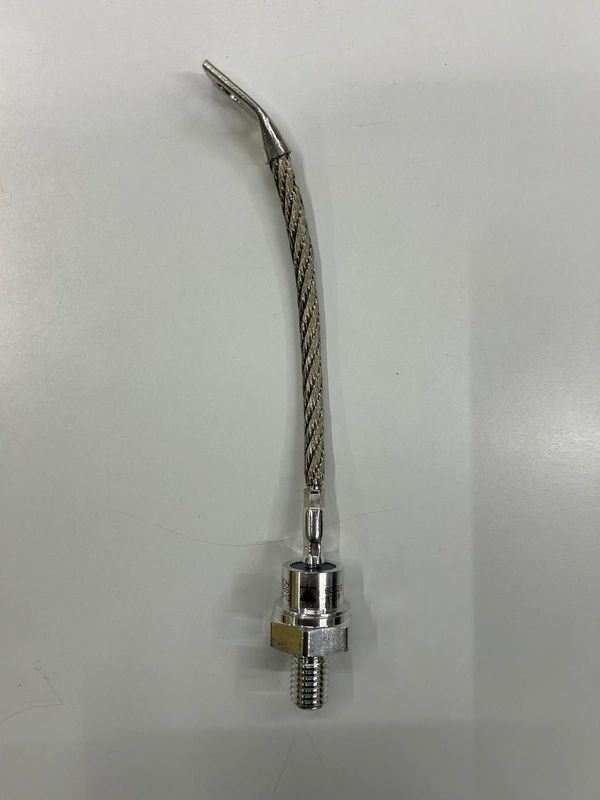 SKN130/12 DIODO 130A 1200V CATODO SU VITE SKN130/12 DIODO 130A 1200V CATODO SU VITE