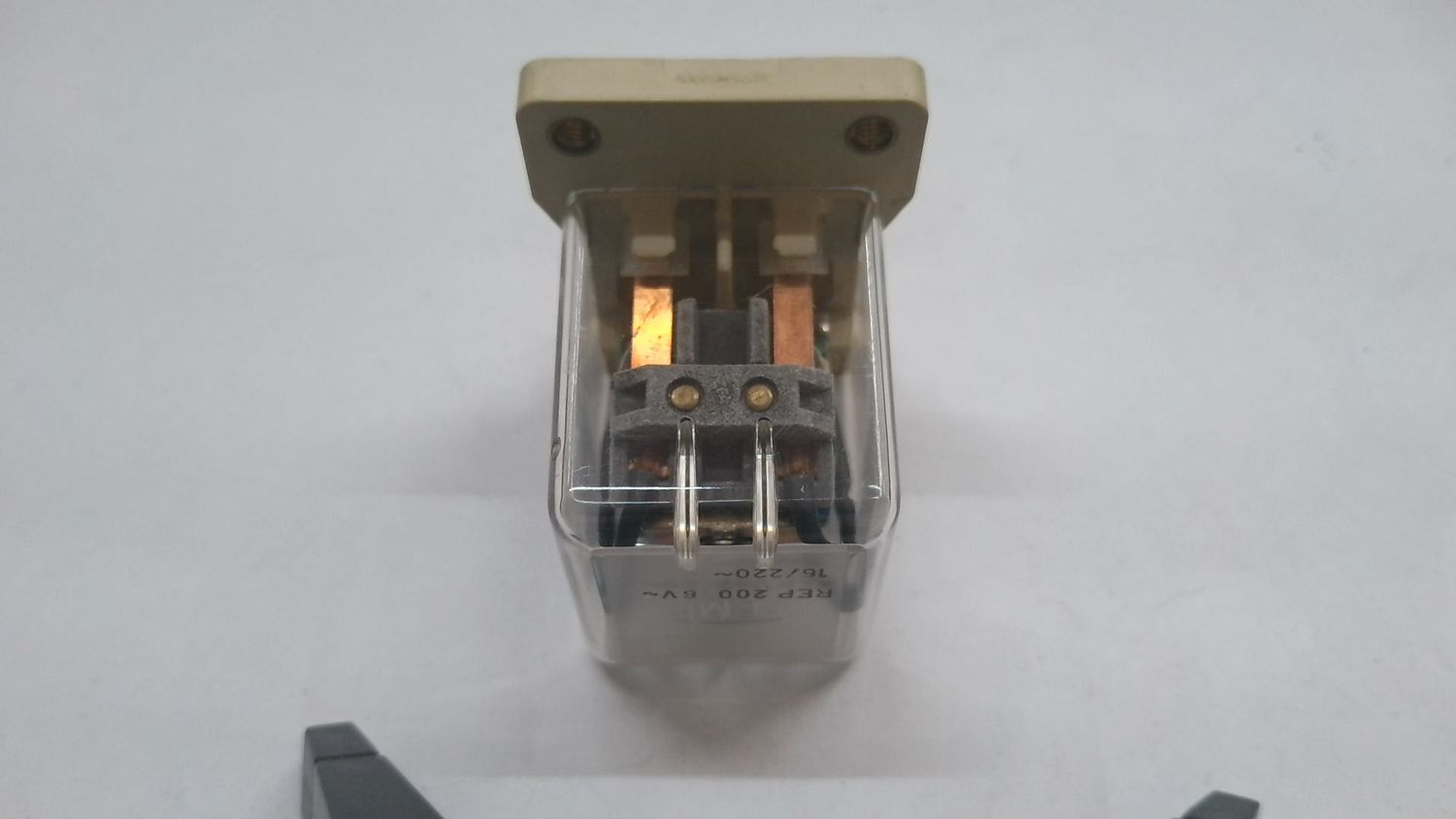 RELE' FEME 2 CONTATTI N.O. 6VAC 16A