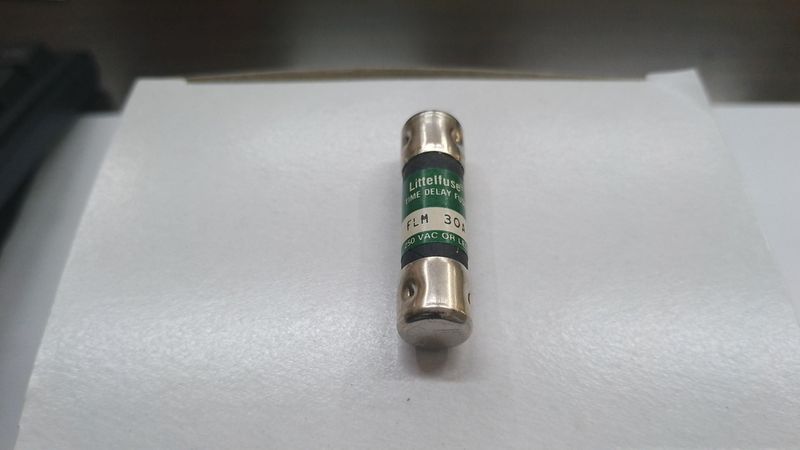 FUSIBILE 10x38 RITARDATO 30A 250VAC LITTELFUSE