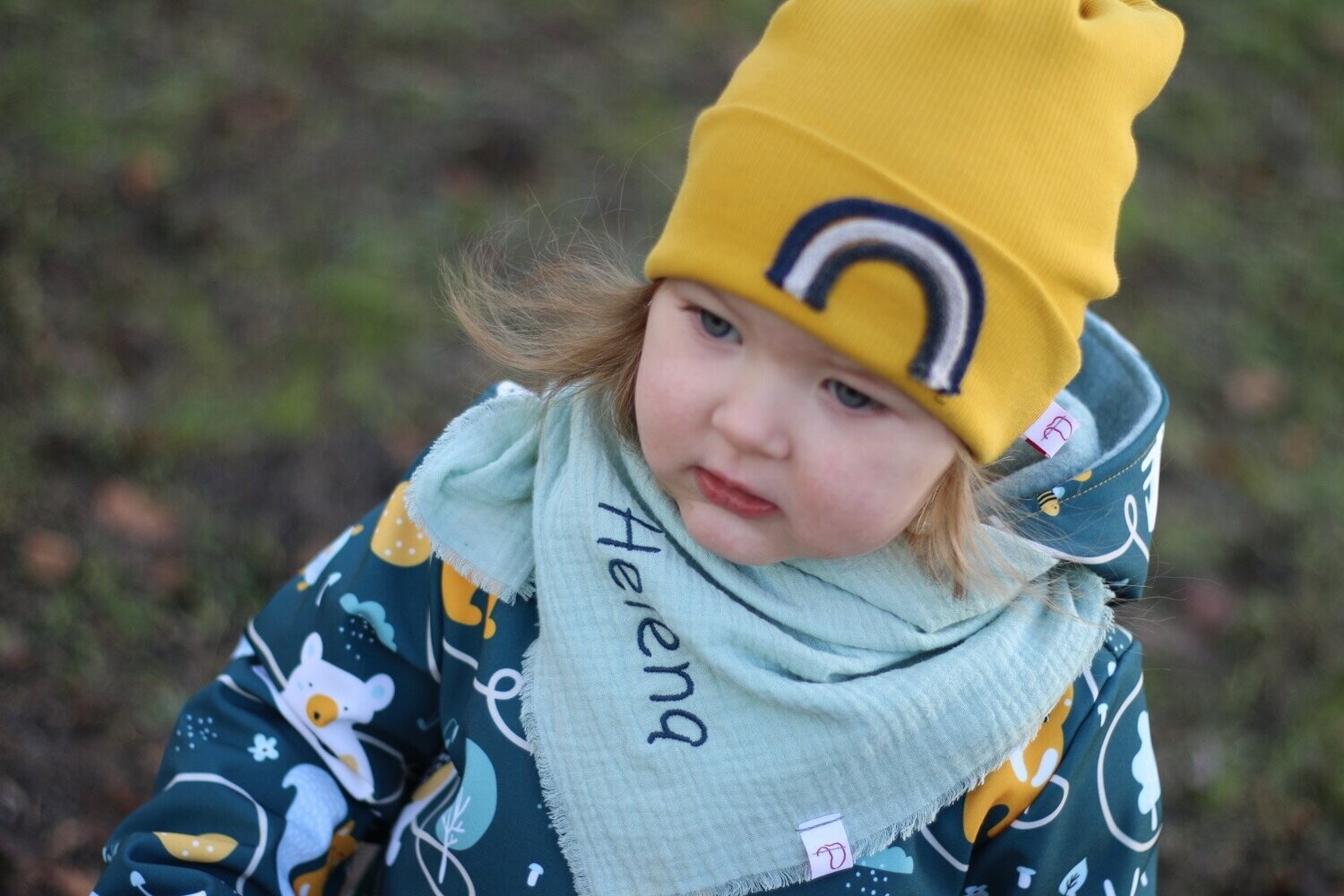 Rib-Beanie in 5 Farben mit Regenbogen