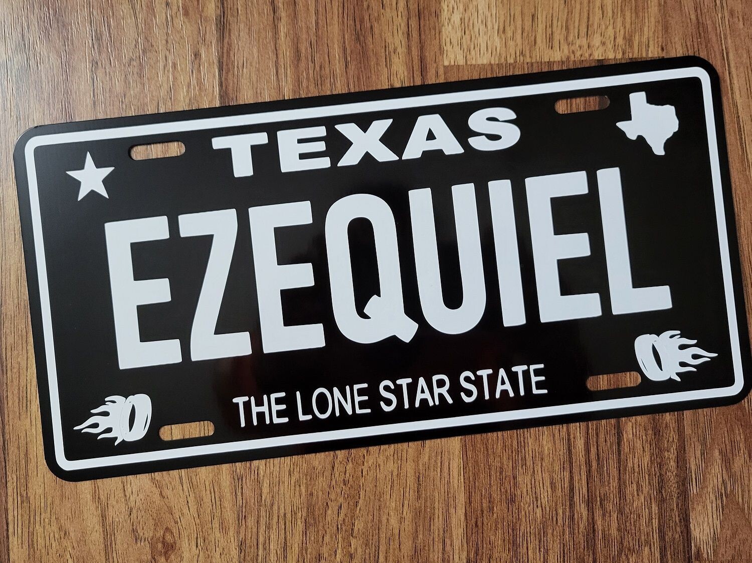 EZEQUIEL PLATE