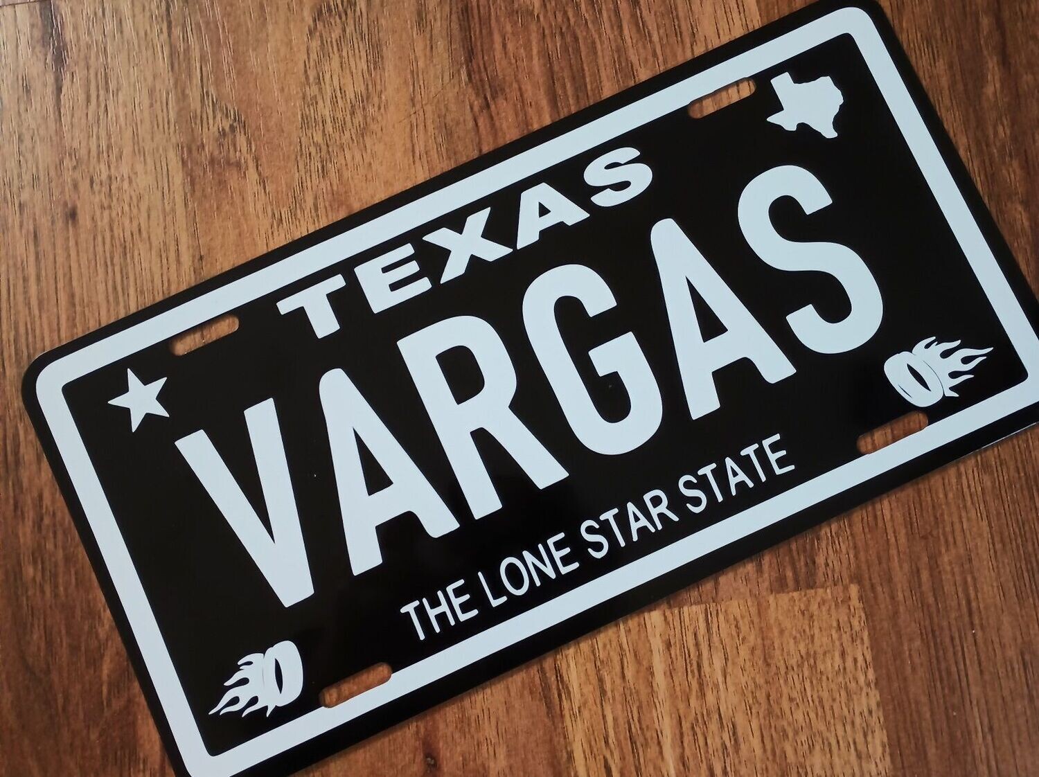 VARGAS PLATE