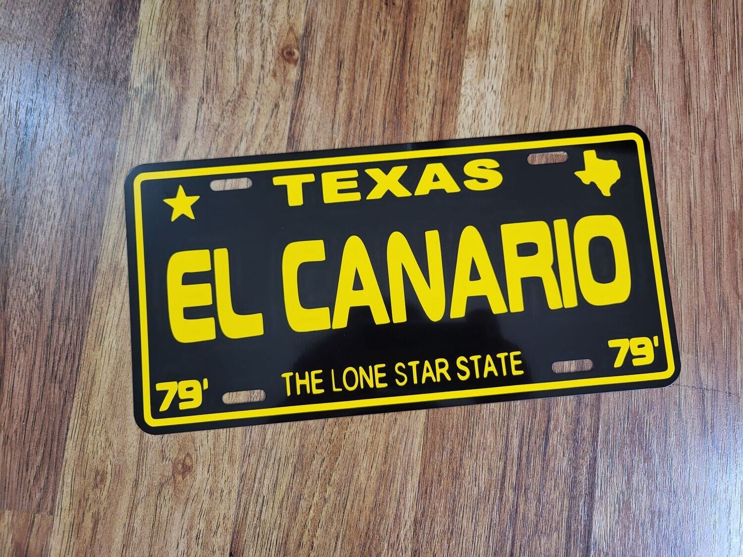 EL CANARIO PLATE