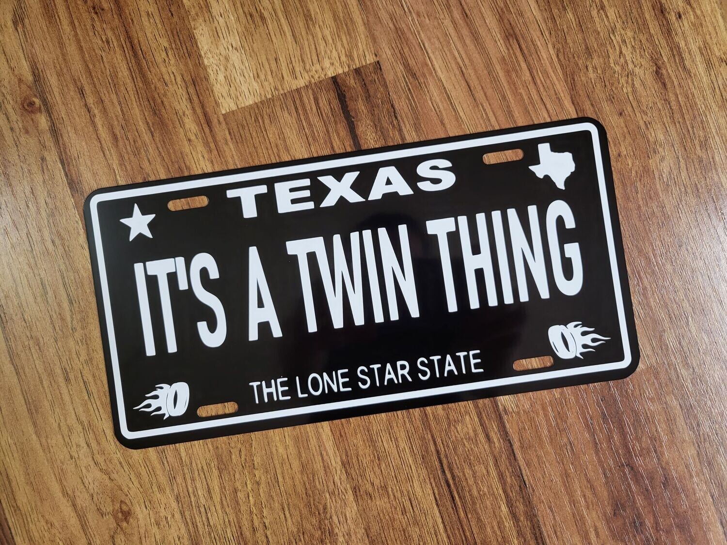 IT'S A TWIN THING PLATE