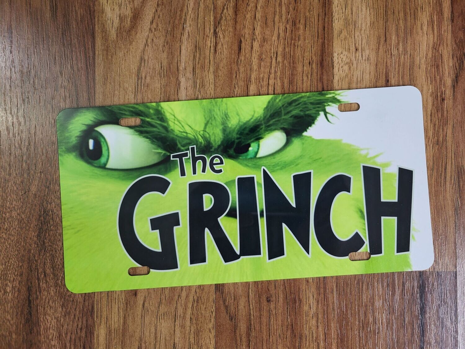 THE GRINCH PLATE