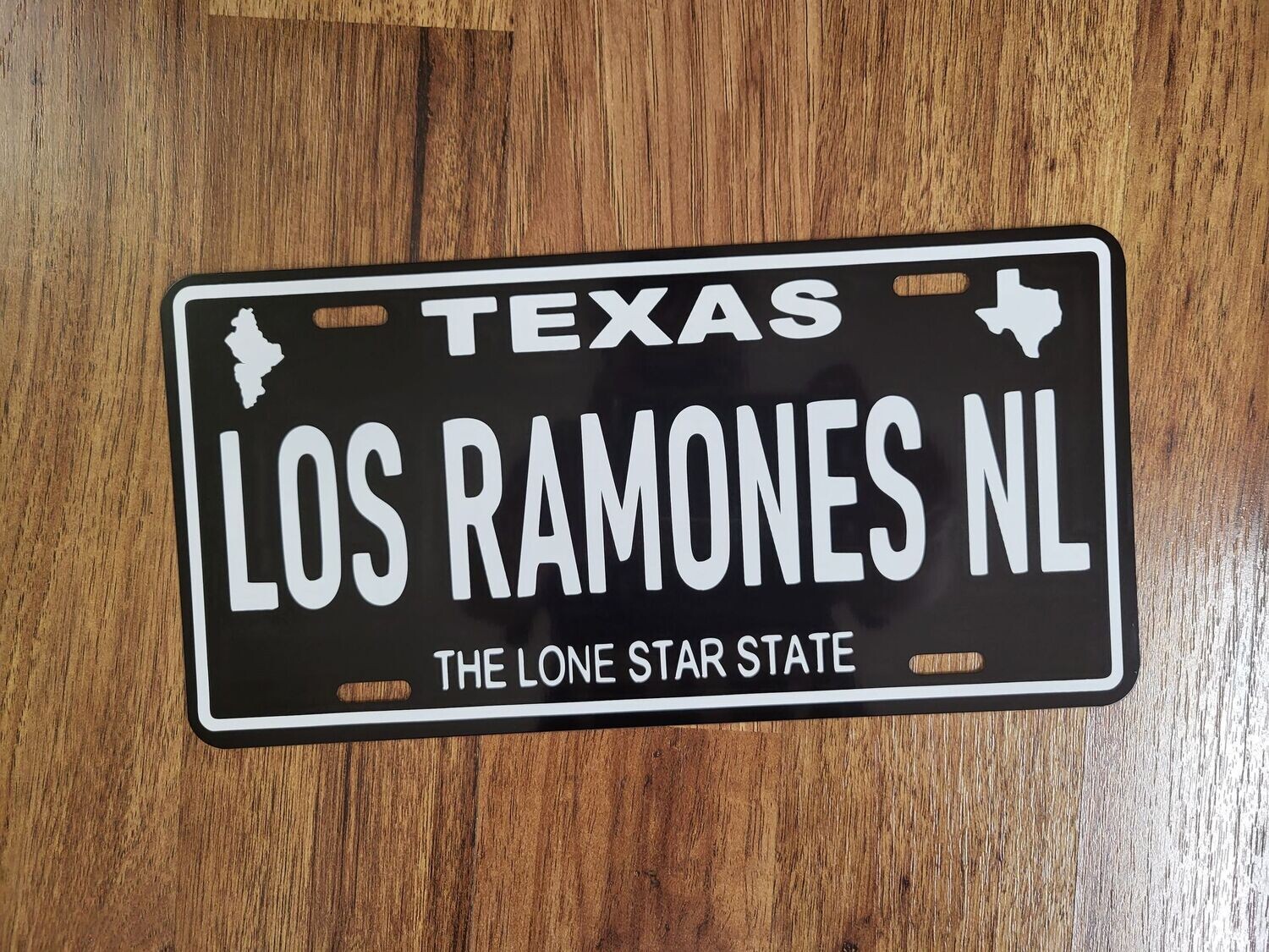 LOS RAMONES NL PLATE