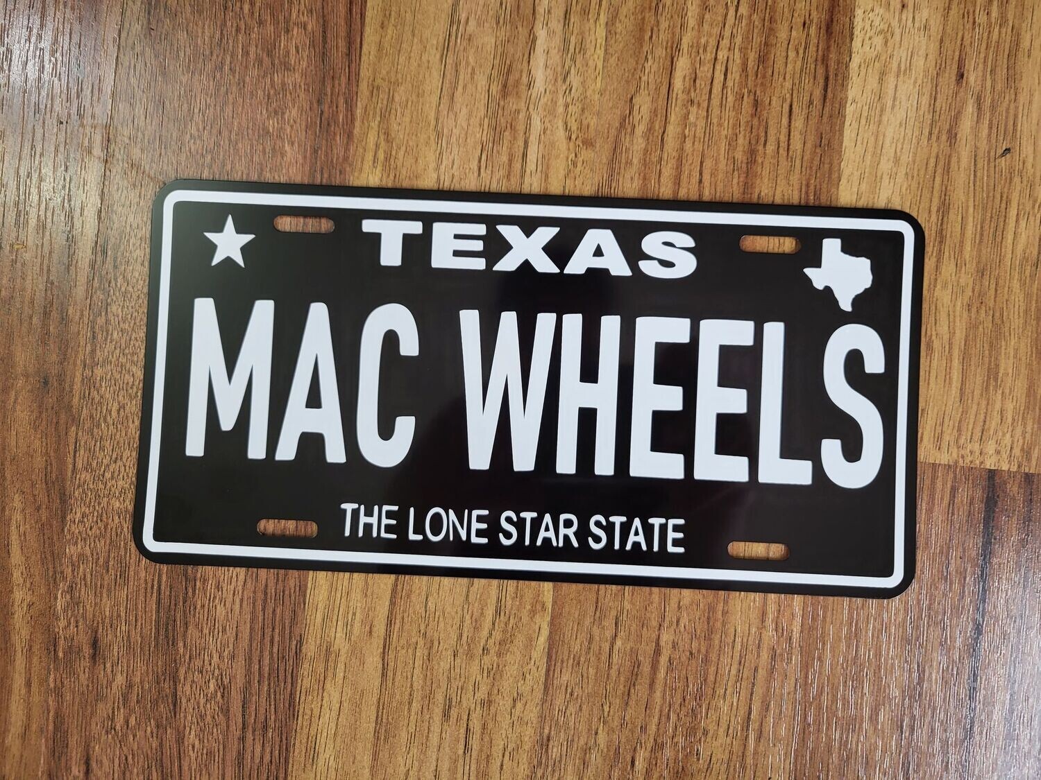 MAC WHEELS PLATE