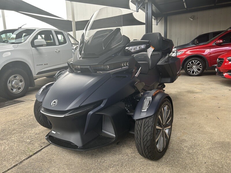 Can Am Spyder RT LTD Sea to Sky