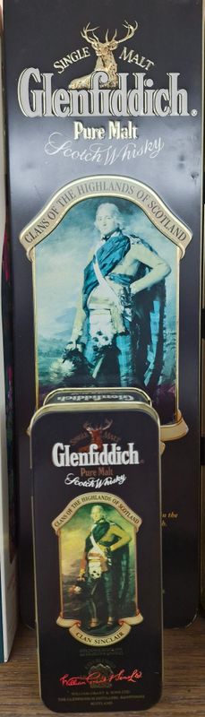 Glenfiddich Clan Sinclair + collectors tin and 50ml tin