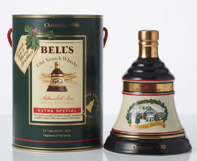 Bells Christmas 1990 tin