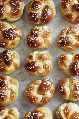 Challah roll