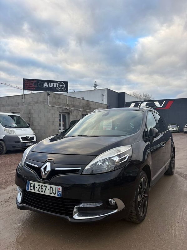 RENAULT SCENIC