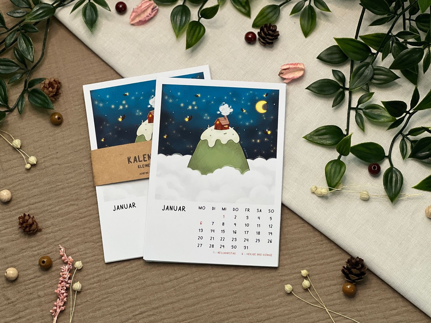 Kalender 2025 - Tischkalender, 12 Süße illustrierte Motive A6