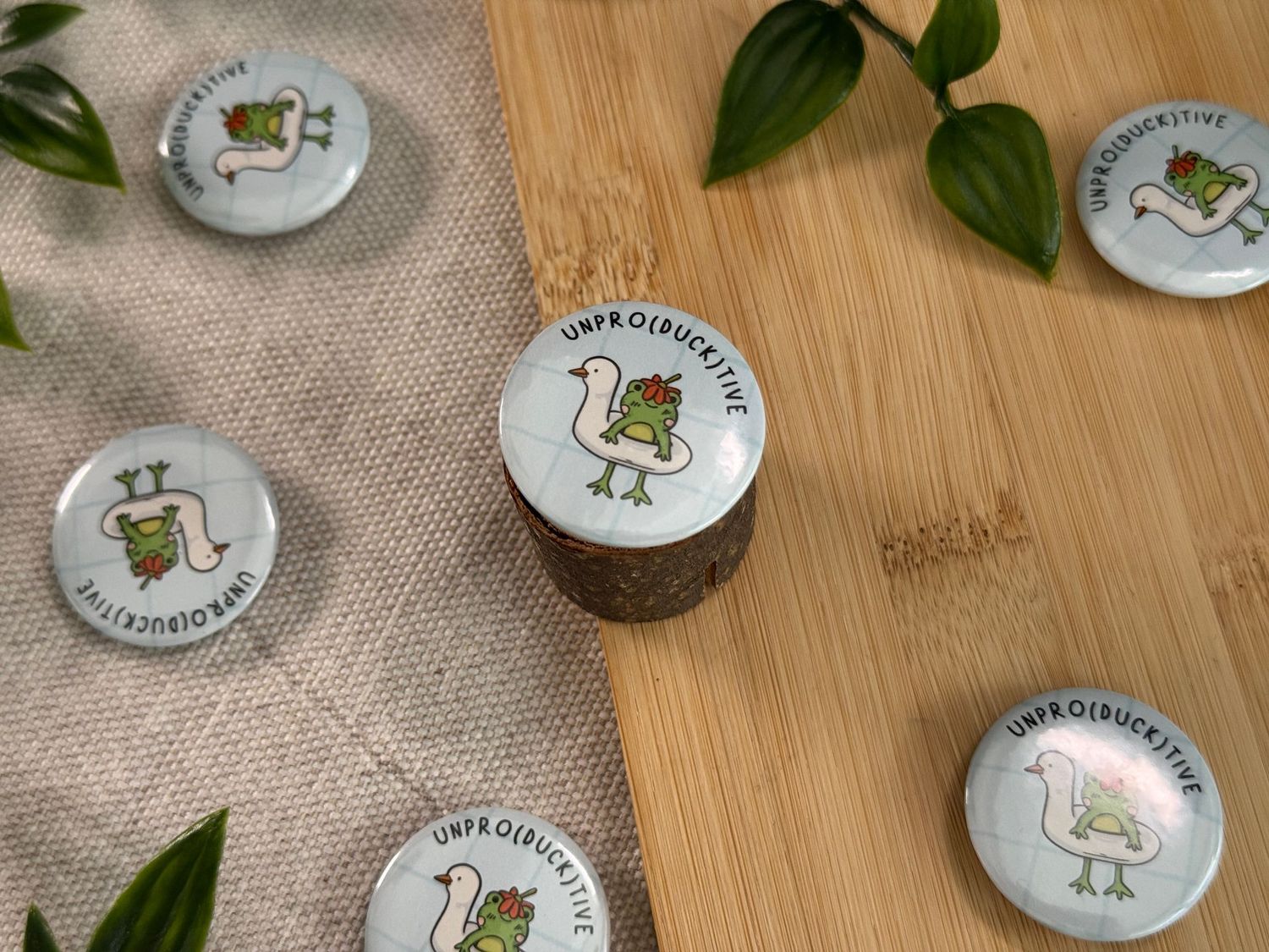 Unpro(duck)tive Button Größe M