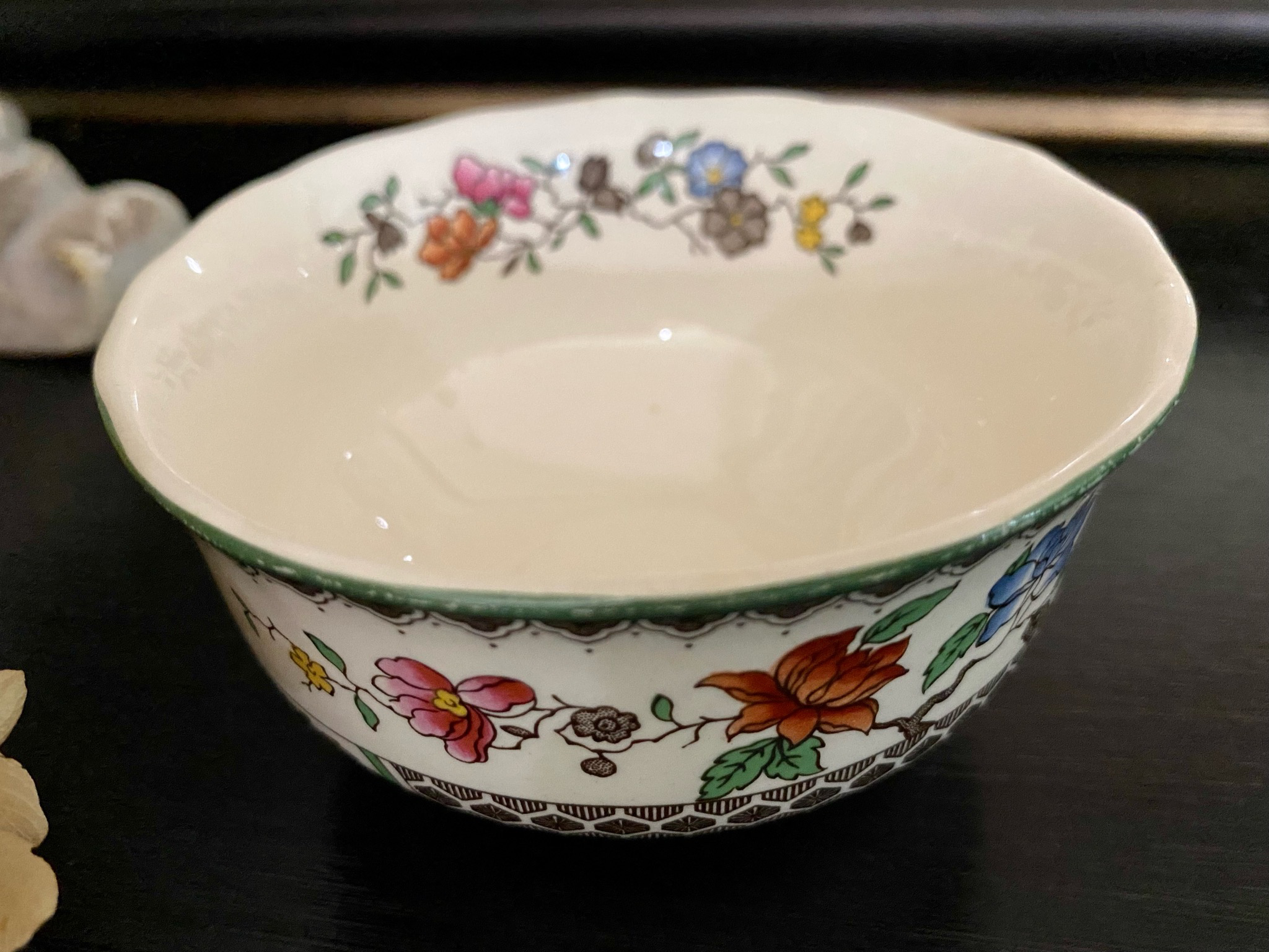 Copeland Spode Chinese Rose Cranberry Bowl