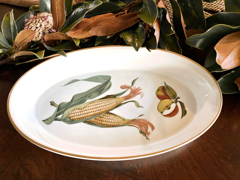 Royal Worcester Evesham Gold Oval Baker, Oval Baking Dish