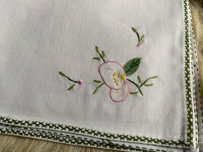 Floral Embroidered Napkins Set of 8