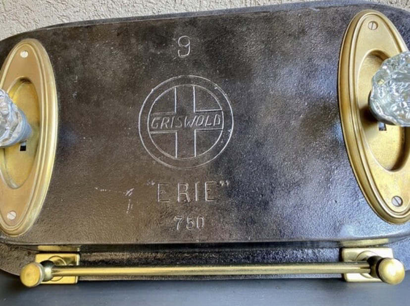 Rare Griswold Cast Iron Griddle Wall Organizer