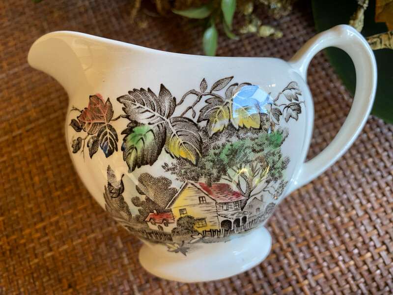 J&G Meakin Creamer, Meakin Welcome Home Pattern