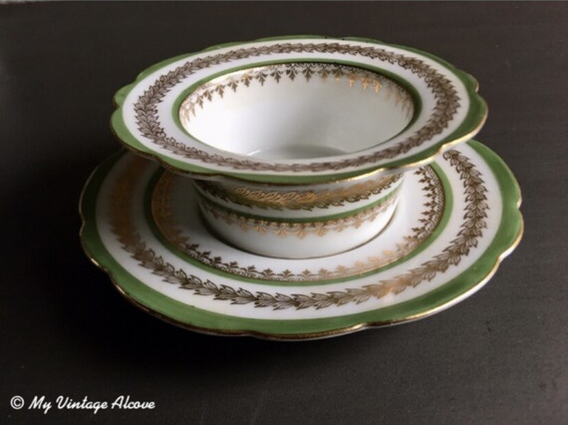 Antique Green & Gold Porcelain Ramekin with Saucer, Bawo & Dotter, 1902 Antique Green & Gold Porcelain Ramekin with Saucer, Bawo & Dotter, 1902