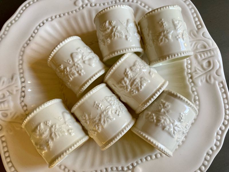 White Ceramic Grapevine Napkin Rings, Set of 7, Beaded Edge Vintage Napkin Rings White Ceramic Grapevine Napkin Rings, Set of 7, Beaded Edge Vintage Napkin Rings