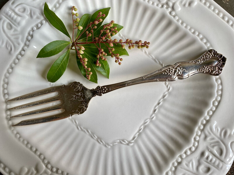 Antique Cold Meat Serving Fork, 1847 Rogers Bros Antique Cold Meat Serving Fork, 1847 Rogers Bros "Vintage" Pattern