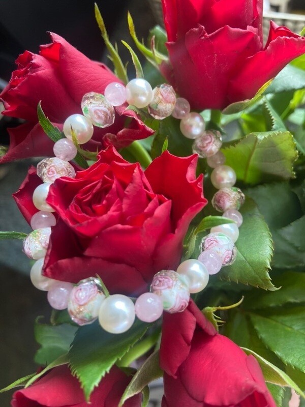 Enola Holmes Bracel