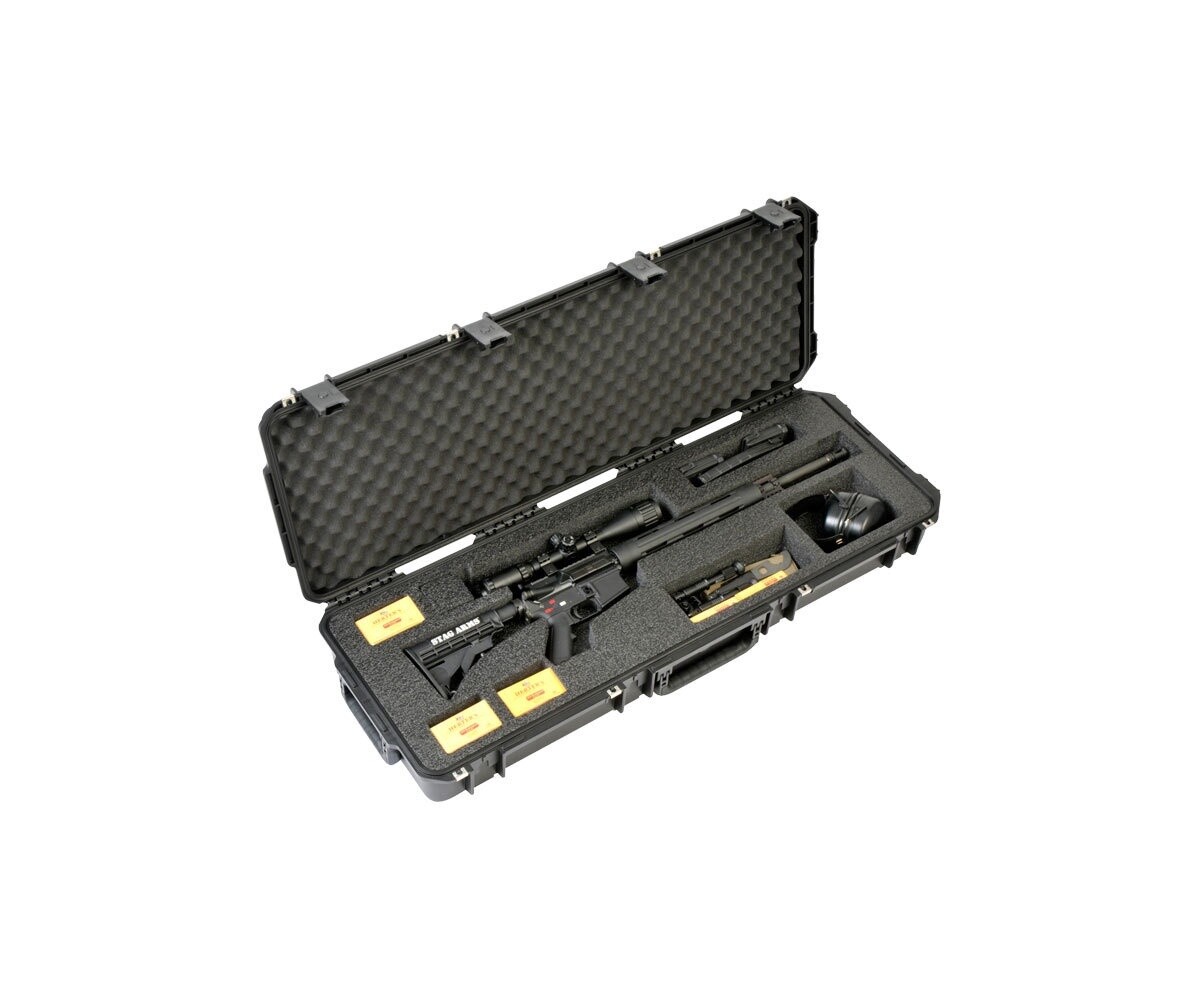 SKB iSeries 4214 Black AR Rifle Case