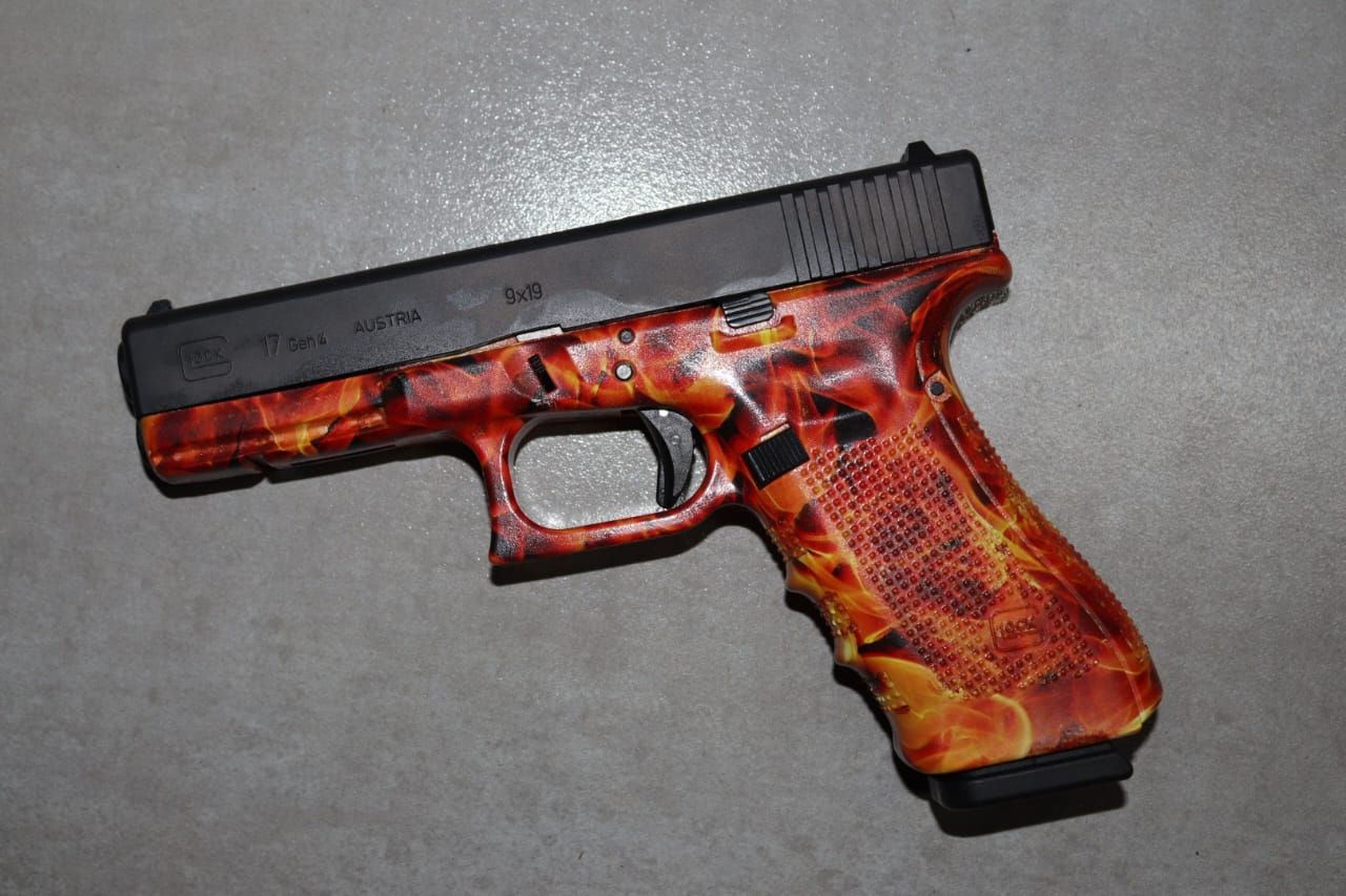 Glock 17 Gen 4 9mmP Red Flame custom Pistol